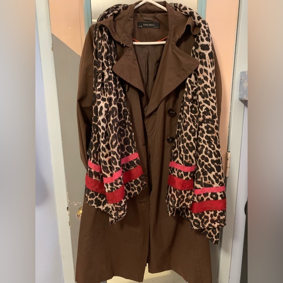 Zara brown size L trench coat! - Picture 2 of 6